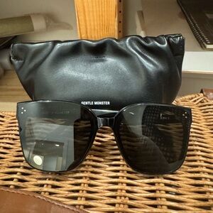 Gentle Monster Sunglasses - Rick - Pre-Owned - Plz Check Pics For Scratches